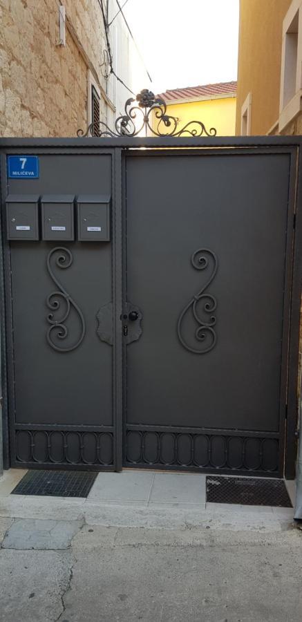 Central Old Town Rooms Split Exterior foto