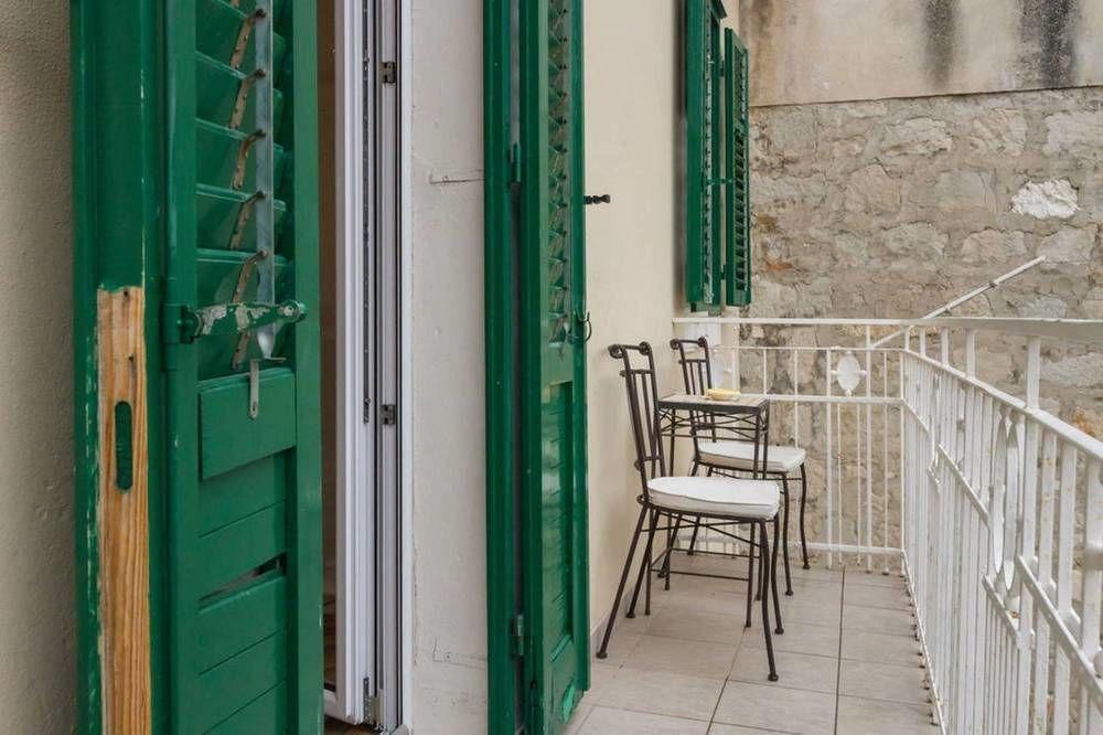 Central Old Town Rooms Split Exterior foto