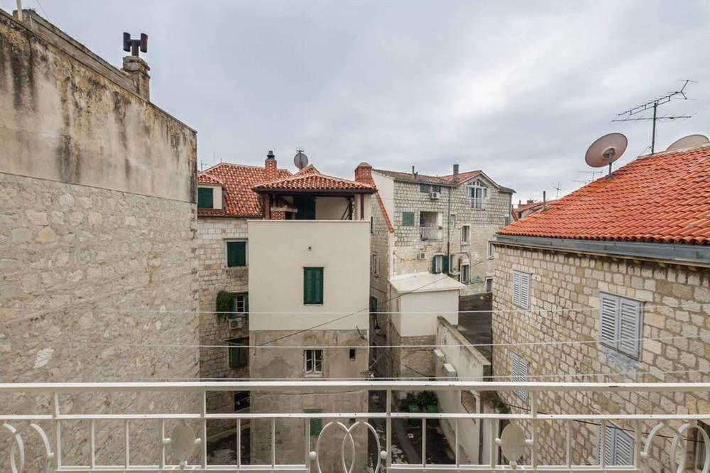 Central Old Town Rooms Split Exterior foto