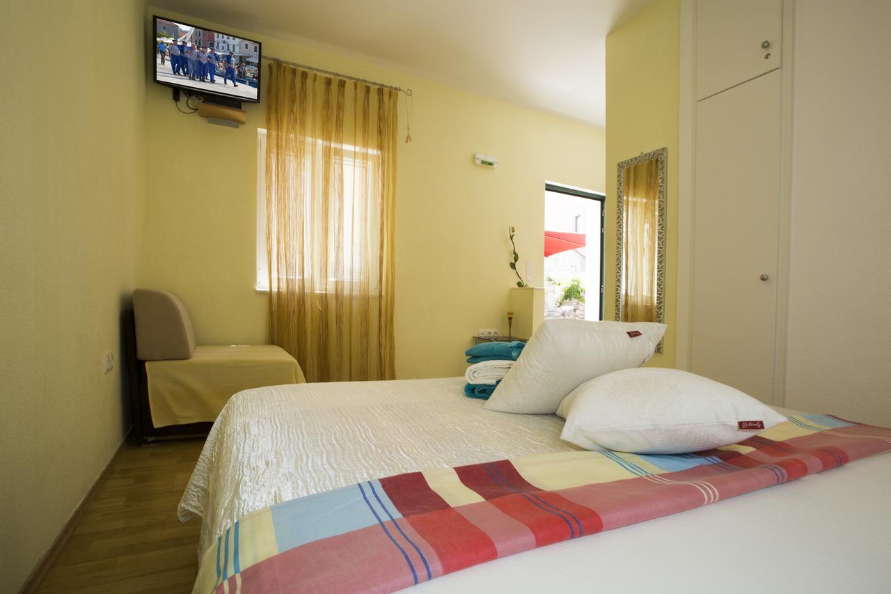 Central Old Town Rooms Split Exterior foto