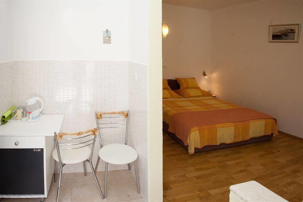Central Old Town Rooms Split Exterior foto