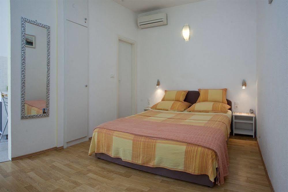 Central Old Town Rooms Split Exterior foto
