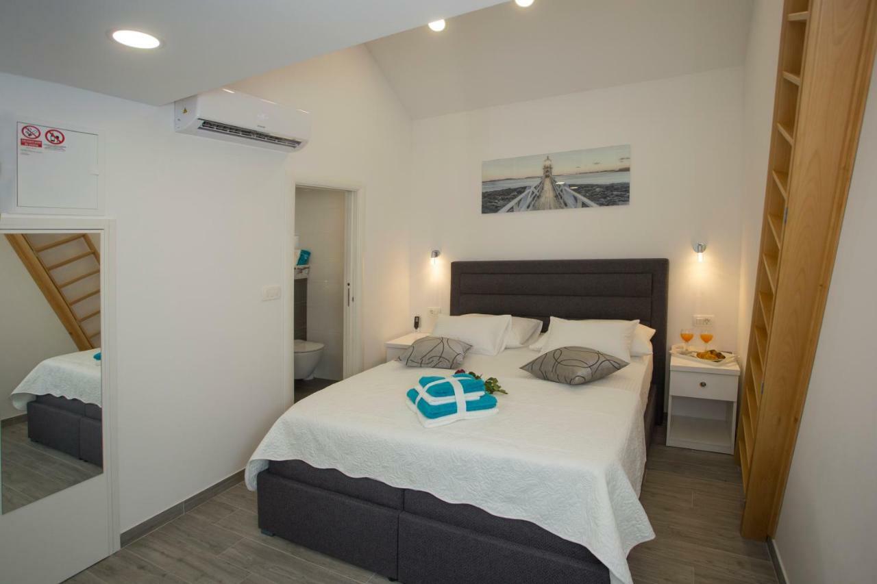 Central Old Town Rooms Split Exterior foto