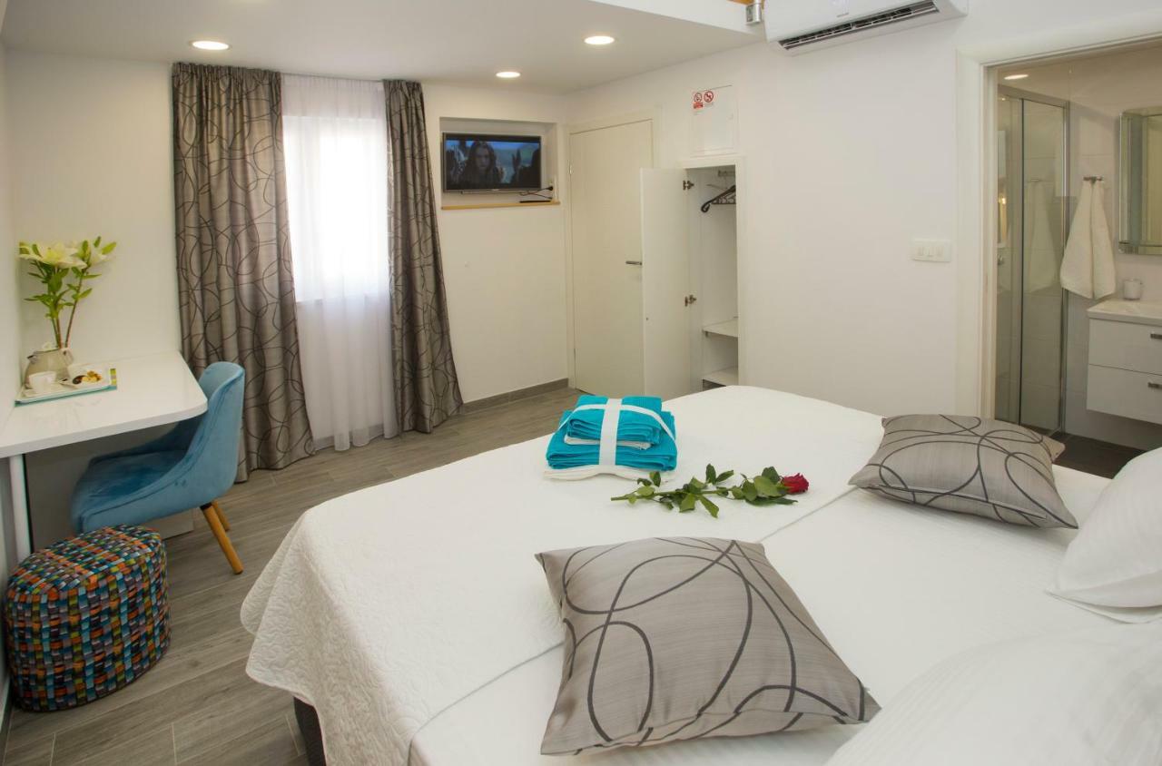 Central Old Town Rooms Split Exterior foto